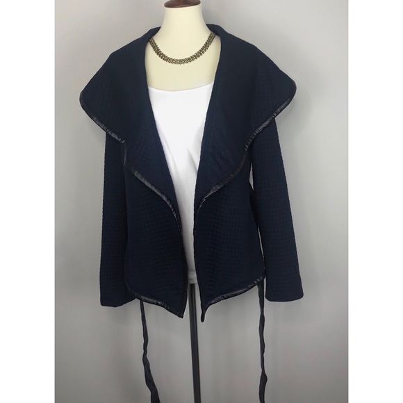 PLUS!!!! Soft Shell Quilted Belted Jacket - Picture 2 of 3